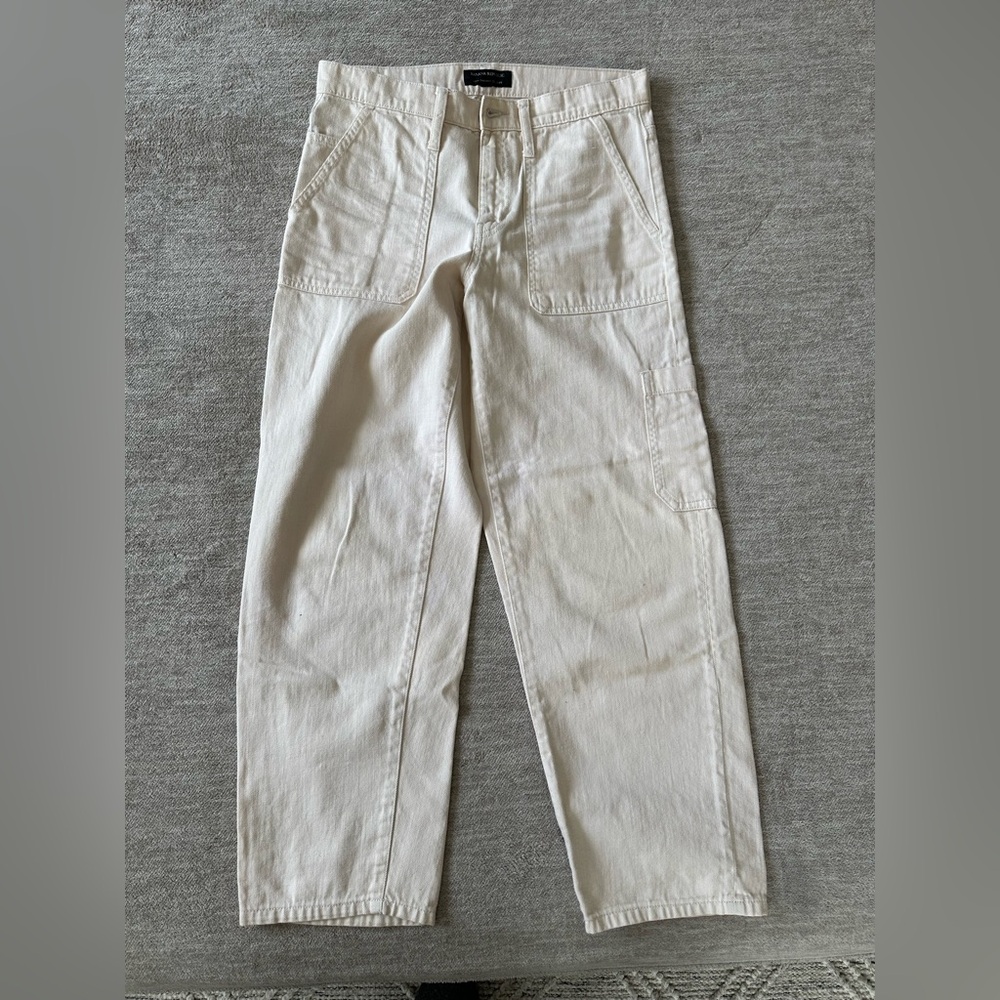 Banana Republic High Rise Barrel Jean Ecru 27/4